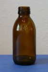 Gyógyszeres üveg DIN 28,  100 ml (86 db/tálca)