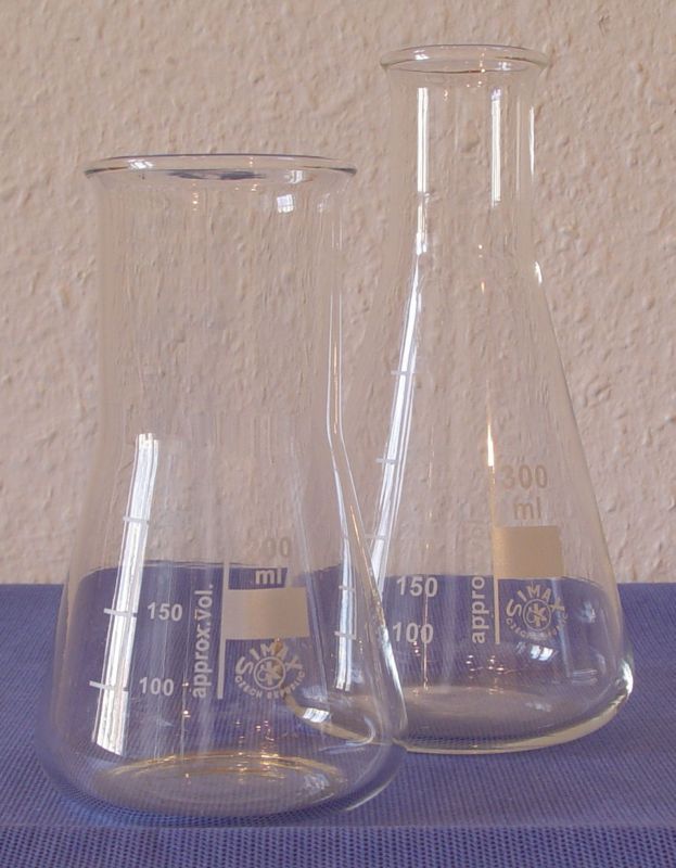 Image of Erlenmeyer lombik, bő, 100 ml